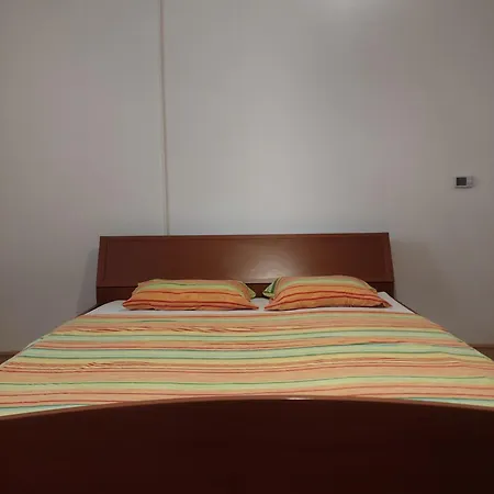 Ml Free Parking * Loče pri Poljčanah